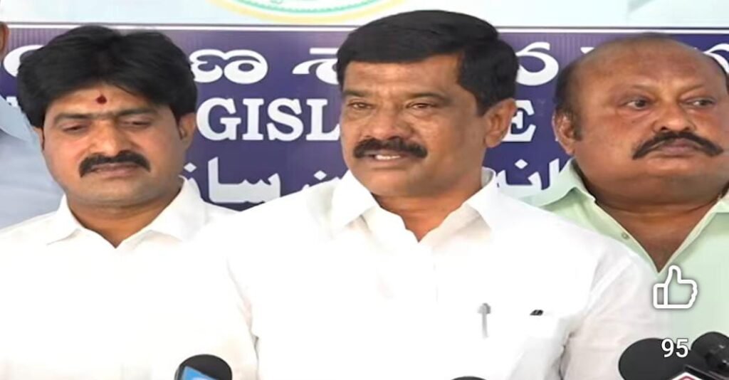సభ, సాంప్రదాయాలను తుంగలో తొక్కిన సర్కార్