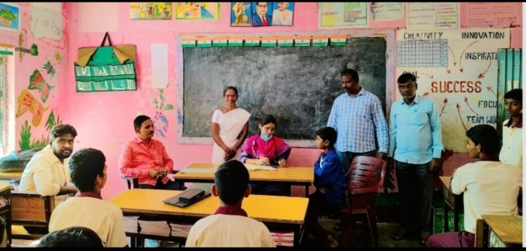 గురుకుల పాఠశాలలో ఉచిత ఆరోగ్య శిబిరం