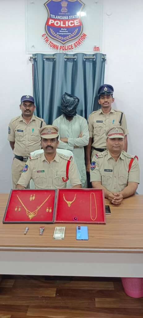 లెక్చరర్ ఇంట్లో దొంగతనానికి పాల్పడిన యువకుడి అరెస్టు