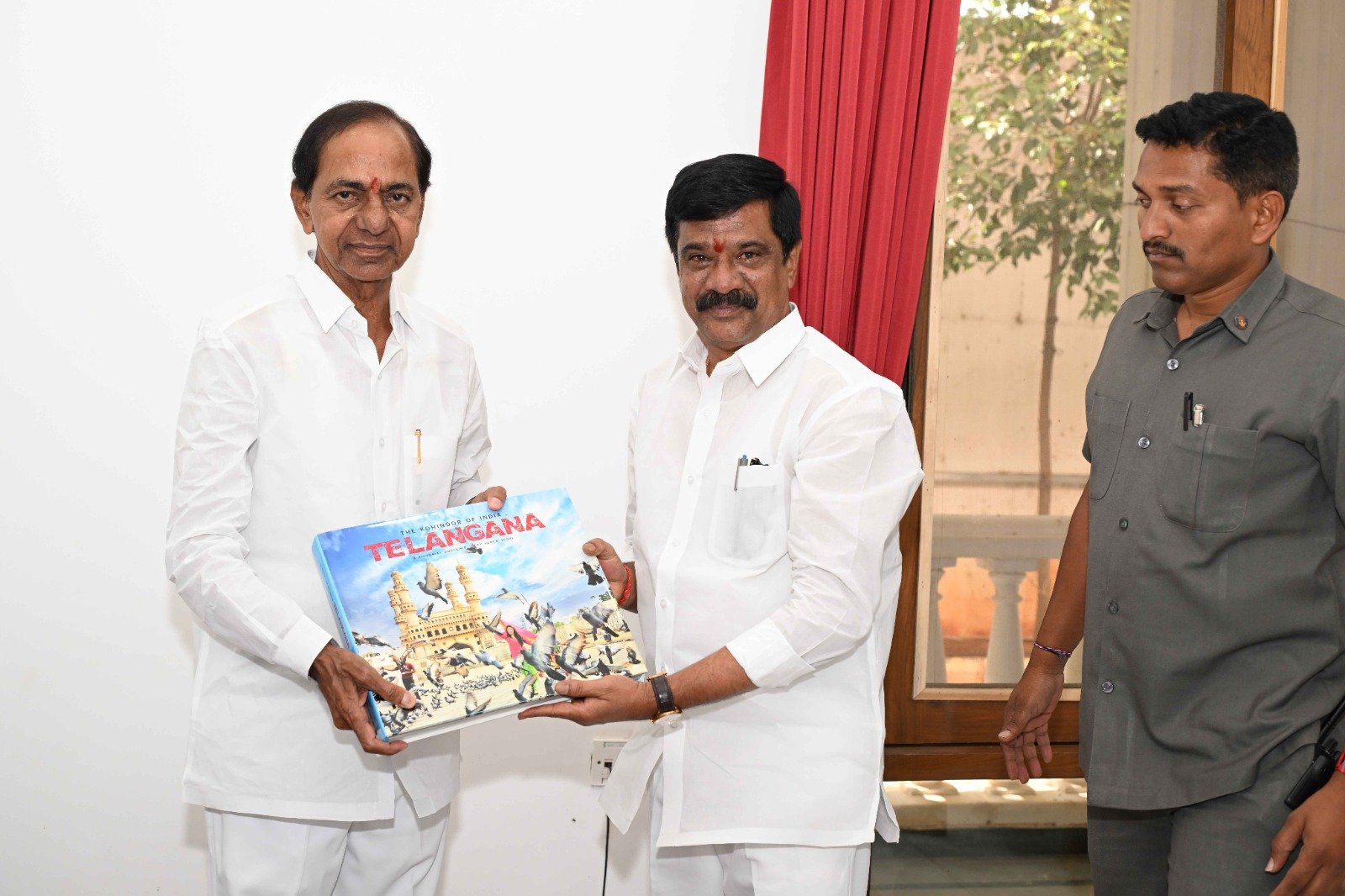 MLA Vemula wished former CM KCR on his birthday
