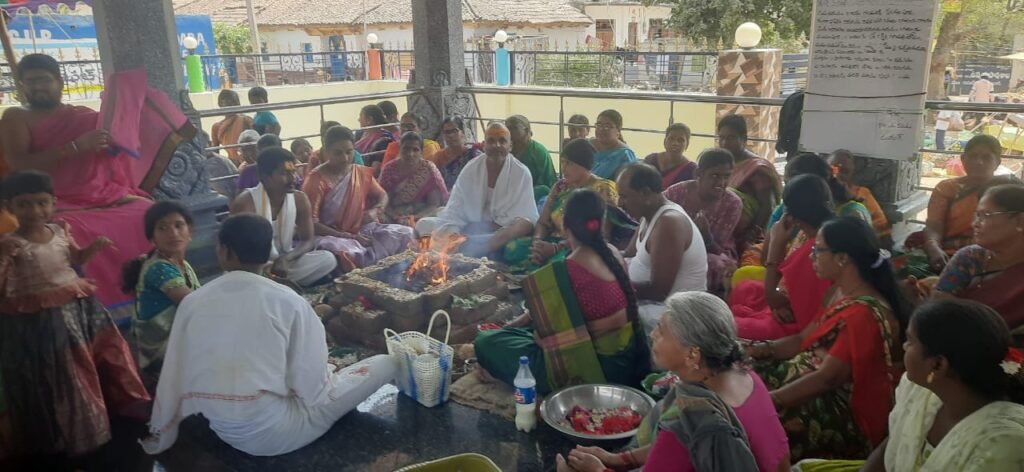 వైభవంగా శ్రీ లక్ష్మీ గణపతి ఆలయ వార్షికోత్సవ వేడుకలు
