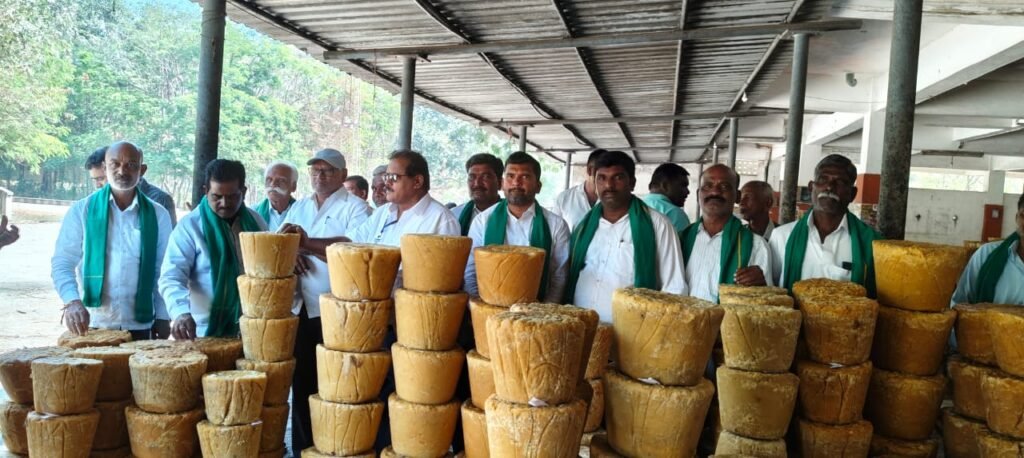 కామారెడ్డిలో బెల్లం ఉత్పత్తికి ప్రణాళిక