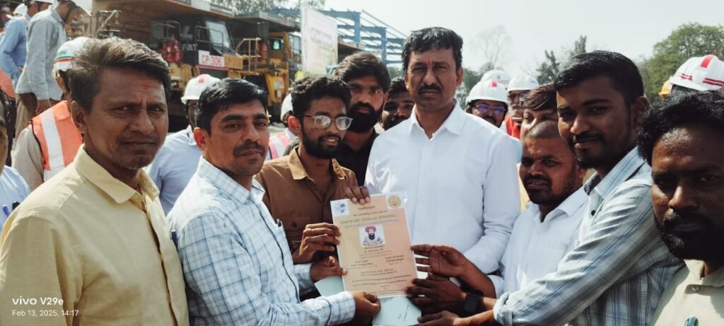 సింగరేణి సిఎండిని కలిసిన టీయూ బంజారా విద్యార్థి నాయకులు