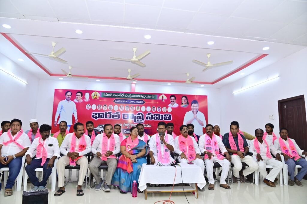 ఆరు గ్యారెంటీలే పెద్ద డ్రామా