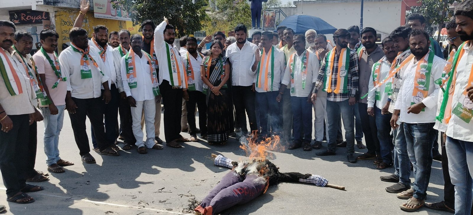 Union Ministers of Telangana should resign immediately