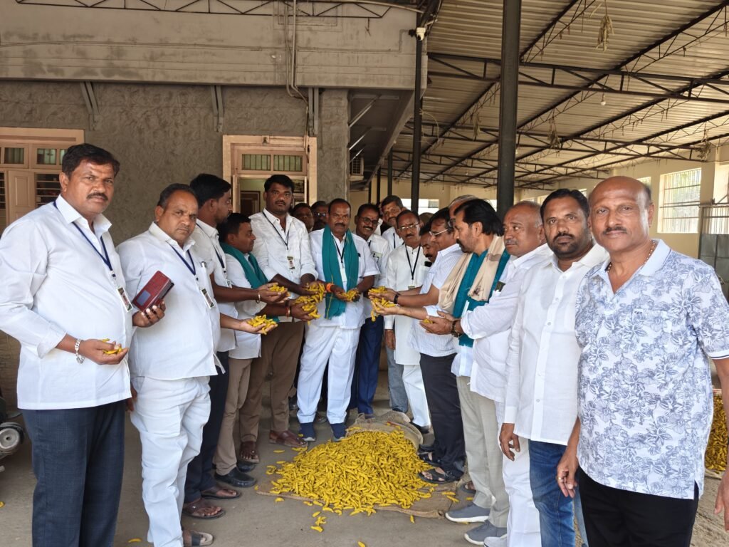 Nizamabad MAC ruling class visited Sangli market