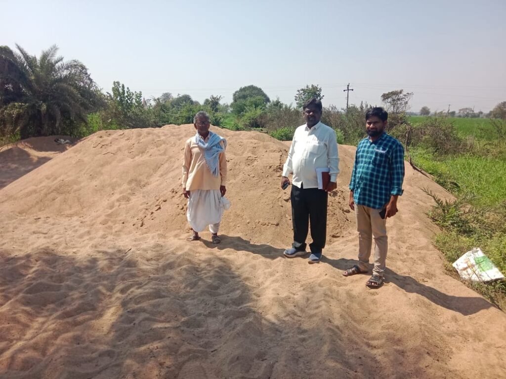 38 ట్రాక్టర్ల ఇసుక డంప్ సీజ్
