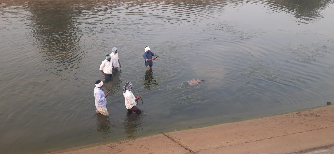 died in Nizamsagar canal