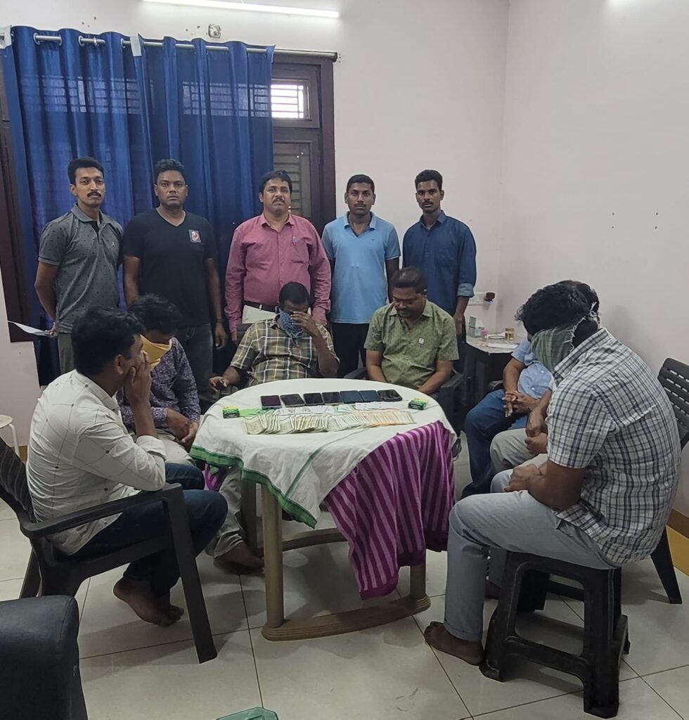 పెకాట స్థావరం పై టాస్క్ పోర్స్ దాడి
