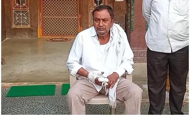 Wife attacks husbands and steals 70 tolas of gold
