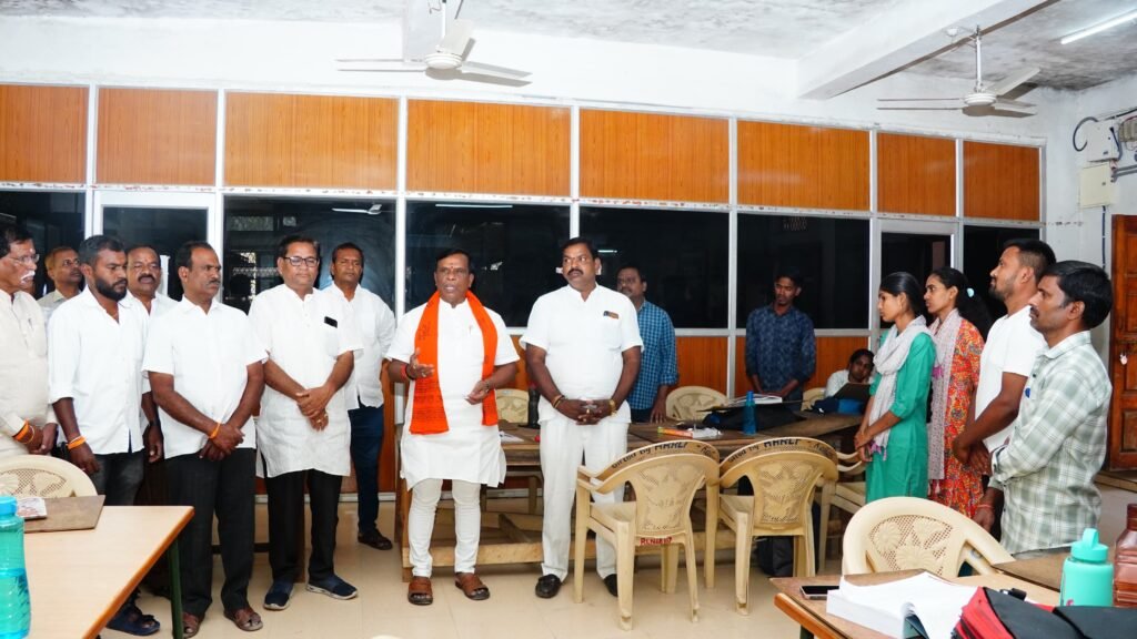 సిద్దుల గుట్ట సాక్షిగా ఇచ్చిన హామీలు ఏమైనాయి రేవంత్..?