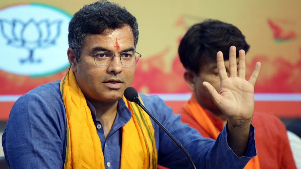 డిల్లీ సీఎం రేసులో పర్వేశ్ వర్మ
