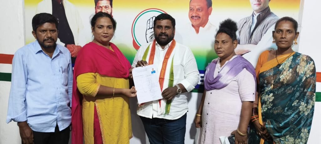 11వ డివిజన్ కాంగ్రెస్ అభ్యర్థిగా ట్రాన్స్ జండర్స్ కి అవకాశం ఇవ్వాలని దరఖాస్తు