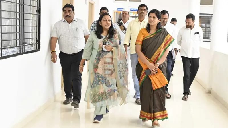 Kamareddy in-charge Collector Ila Tripathi inspected the nomination centers