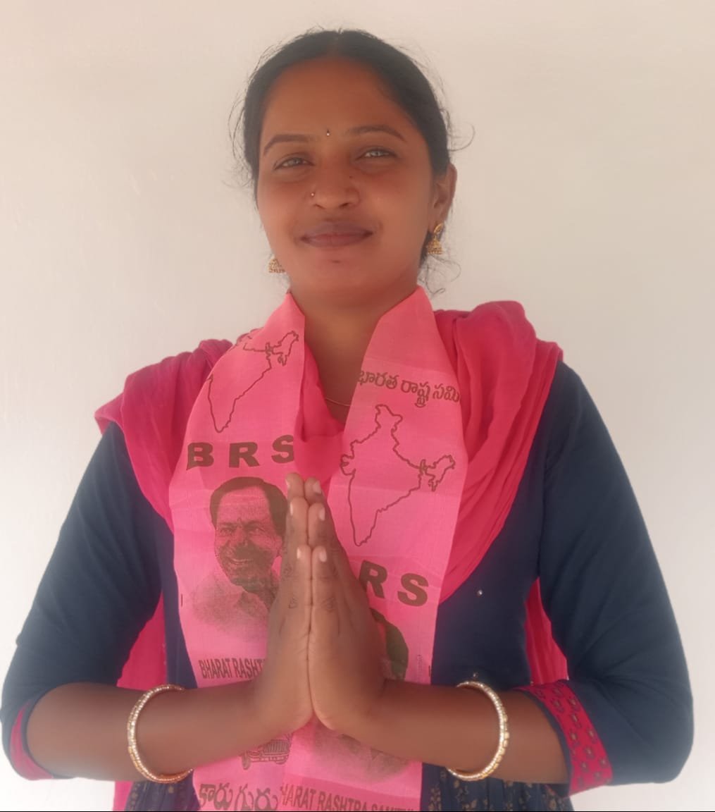 Shyamala Gangadhar as BRS municipal candidate