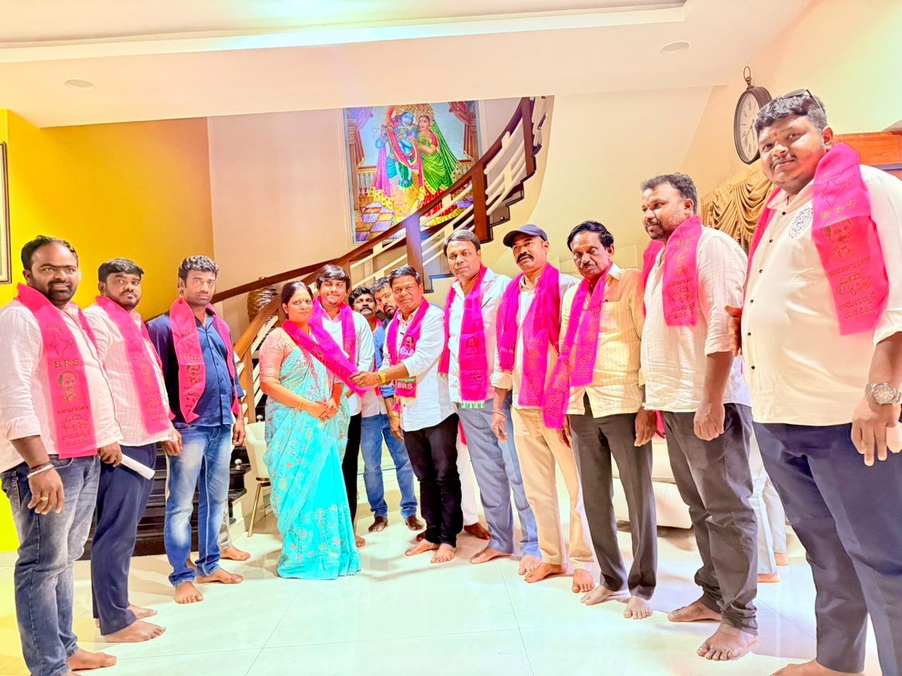Nimmalapooja joins BRS in the presence of former MLA Jeevan Reddy
