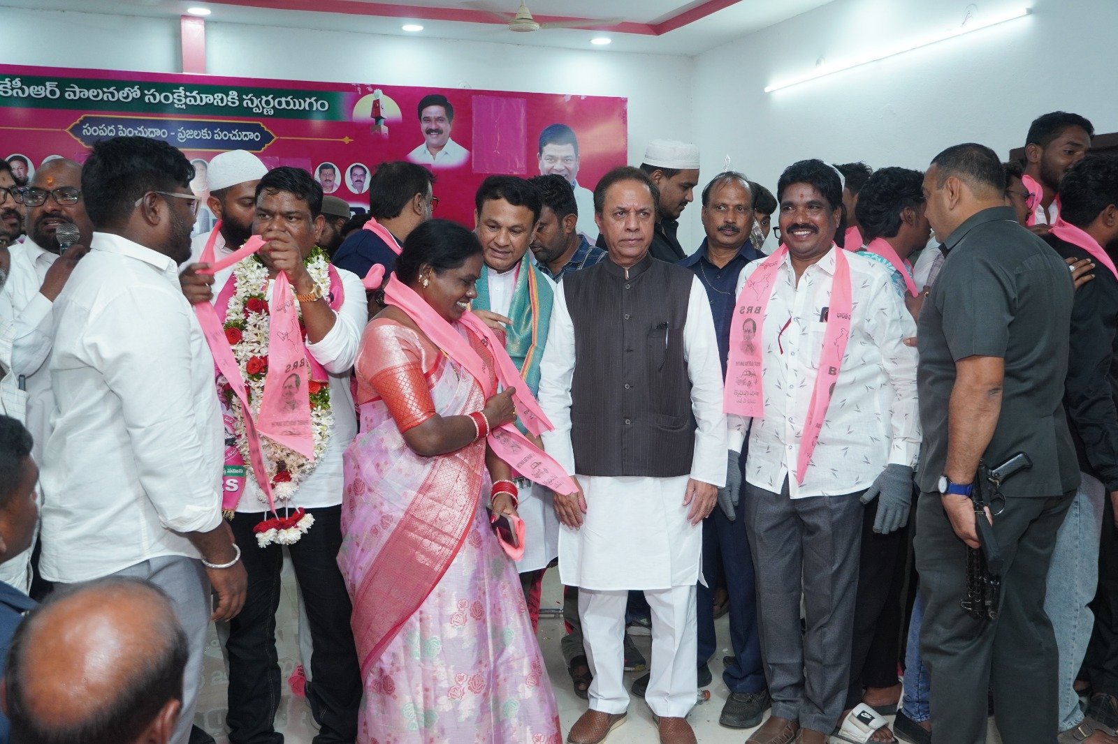 Penchala Srilatha joins BRS under the leadership of former MLA