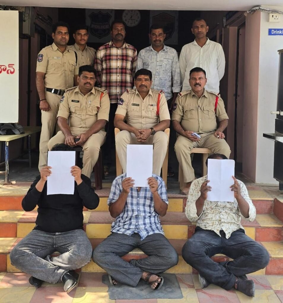 మత్తు పదార్థాలు ఇచ్చి దొంగతనానికి పాల్పడిన ముఠా అరెస్ట్