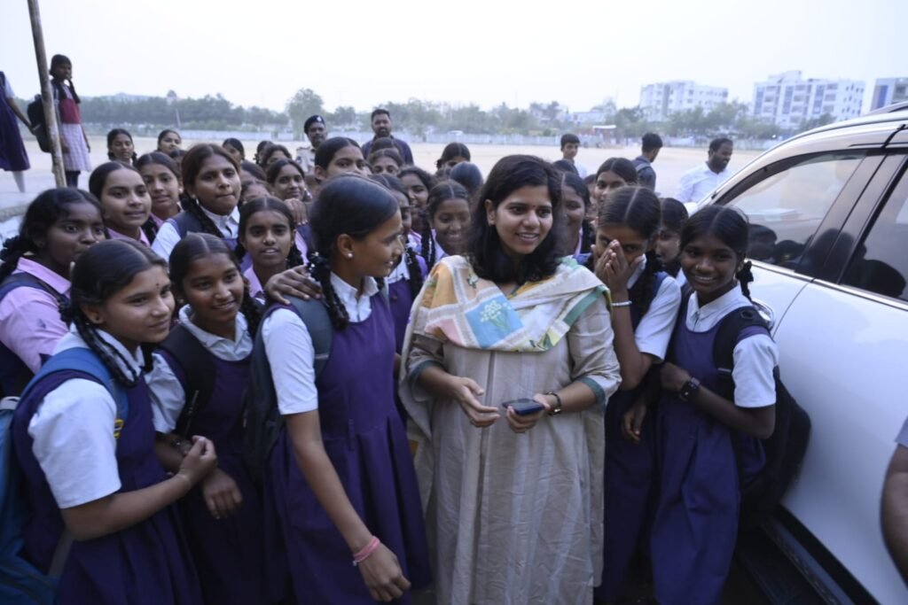 The Collector warmly greeted the students.