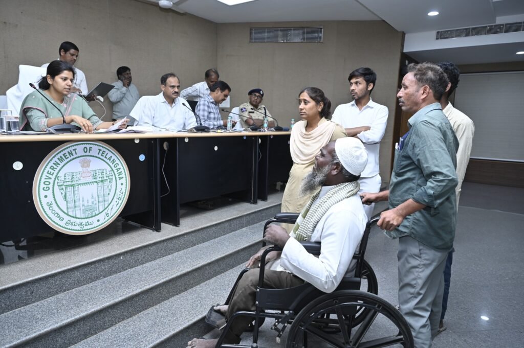 District Collector shocks officials who lied to public