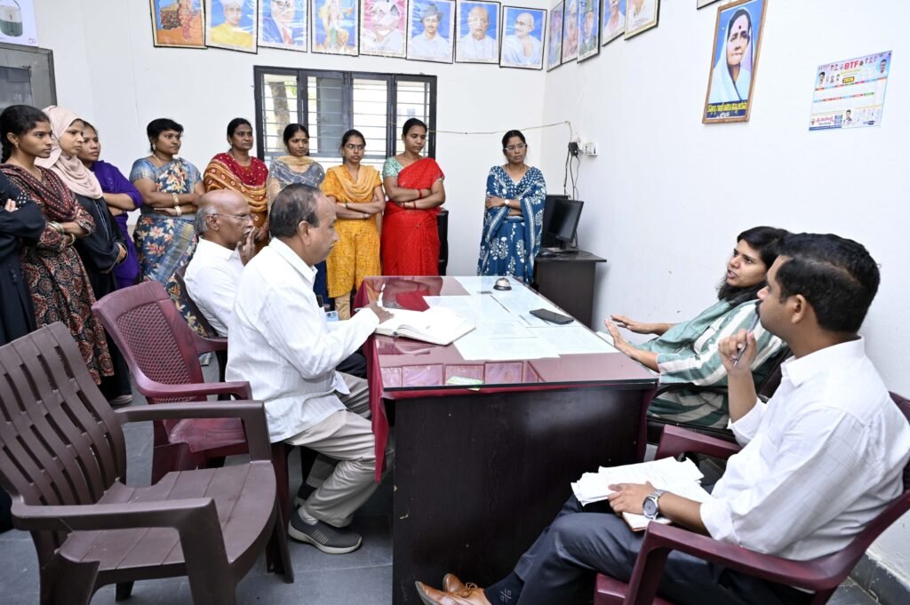 Collector conducts surprise inspection of Kasturba Girls' School