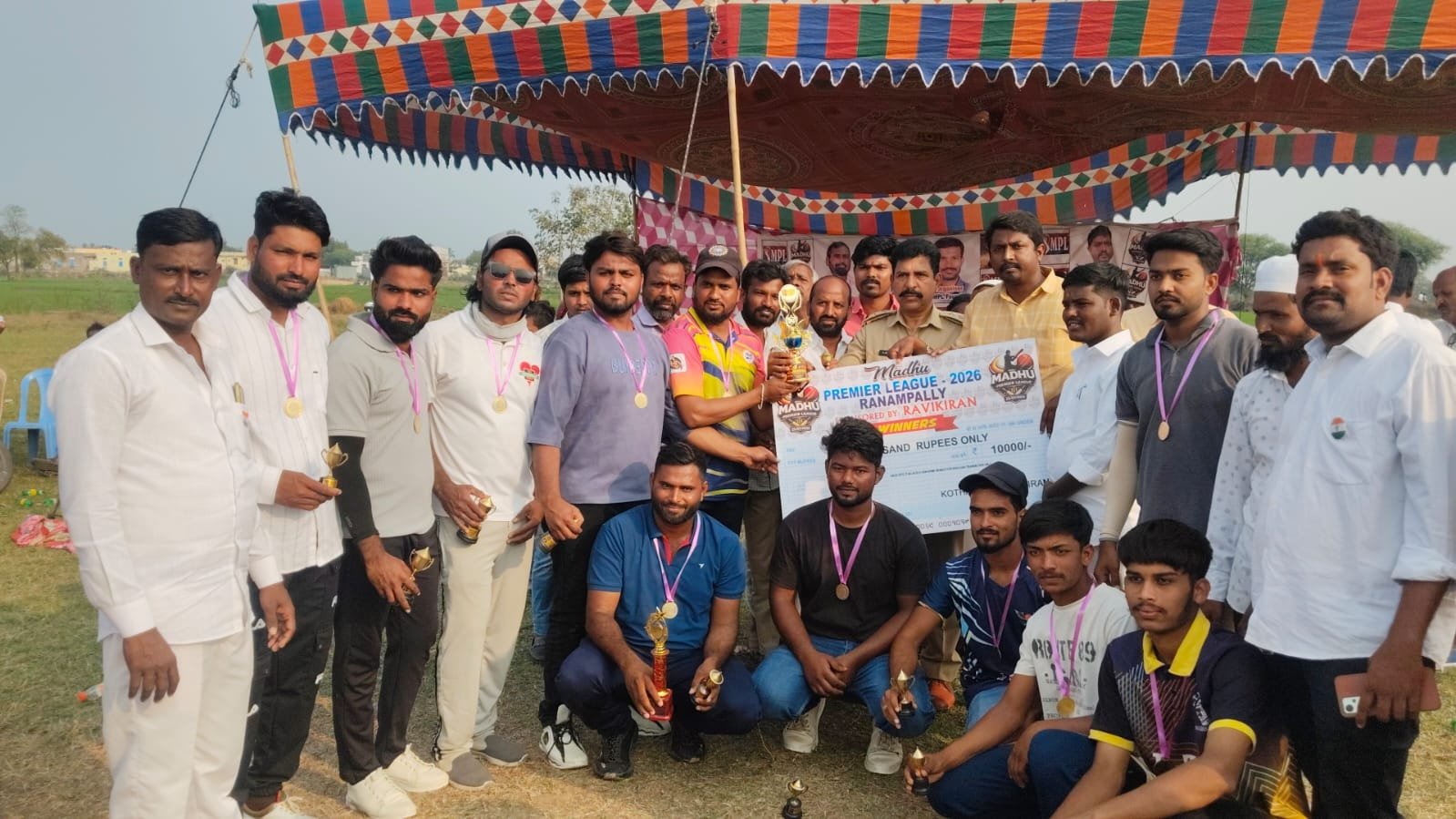 Presentation of prizes to the winners
