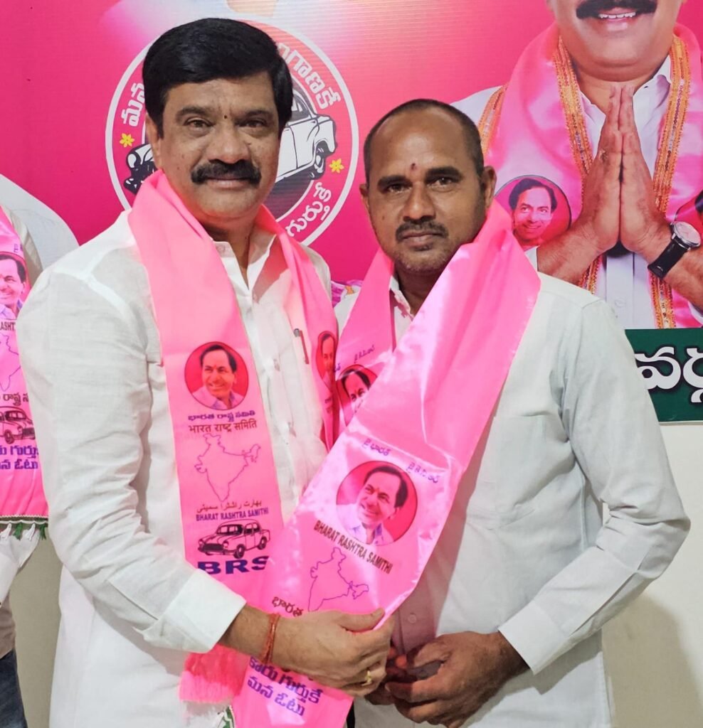 Bheengal Congress leaders join BRS