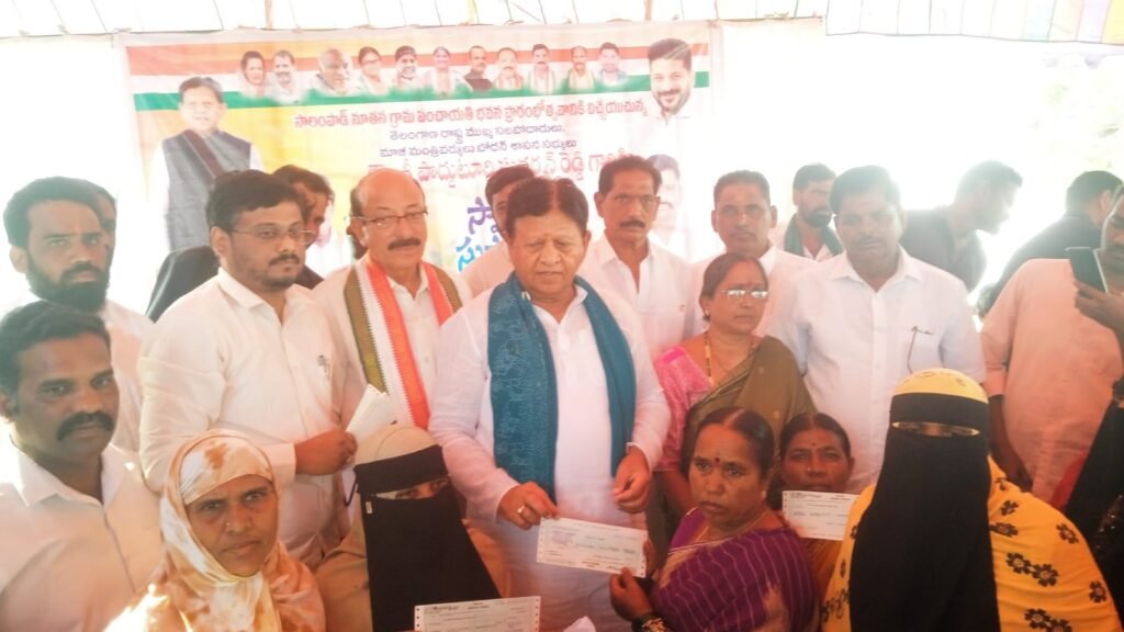 Inauguration of a new building in Salampad