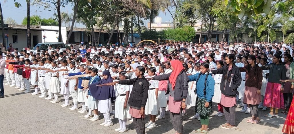 School students take oath on road safety
