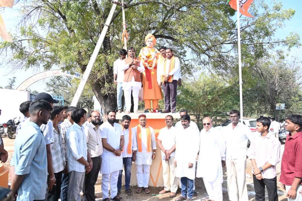యువతను జాతి నిర్మాణానికి సిద్ధం చేయడమే స్వామి వివేకానంద జీవిత లక్ష్యం