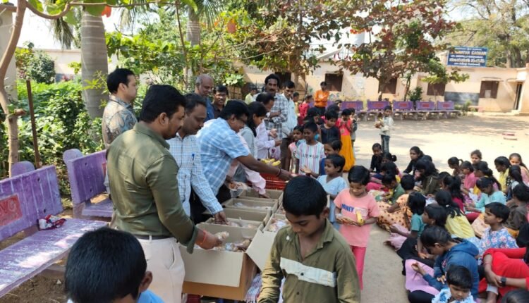 Distribution of starchy food to children of Manavatha Sadan