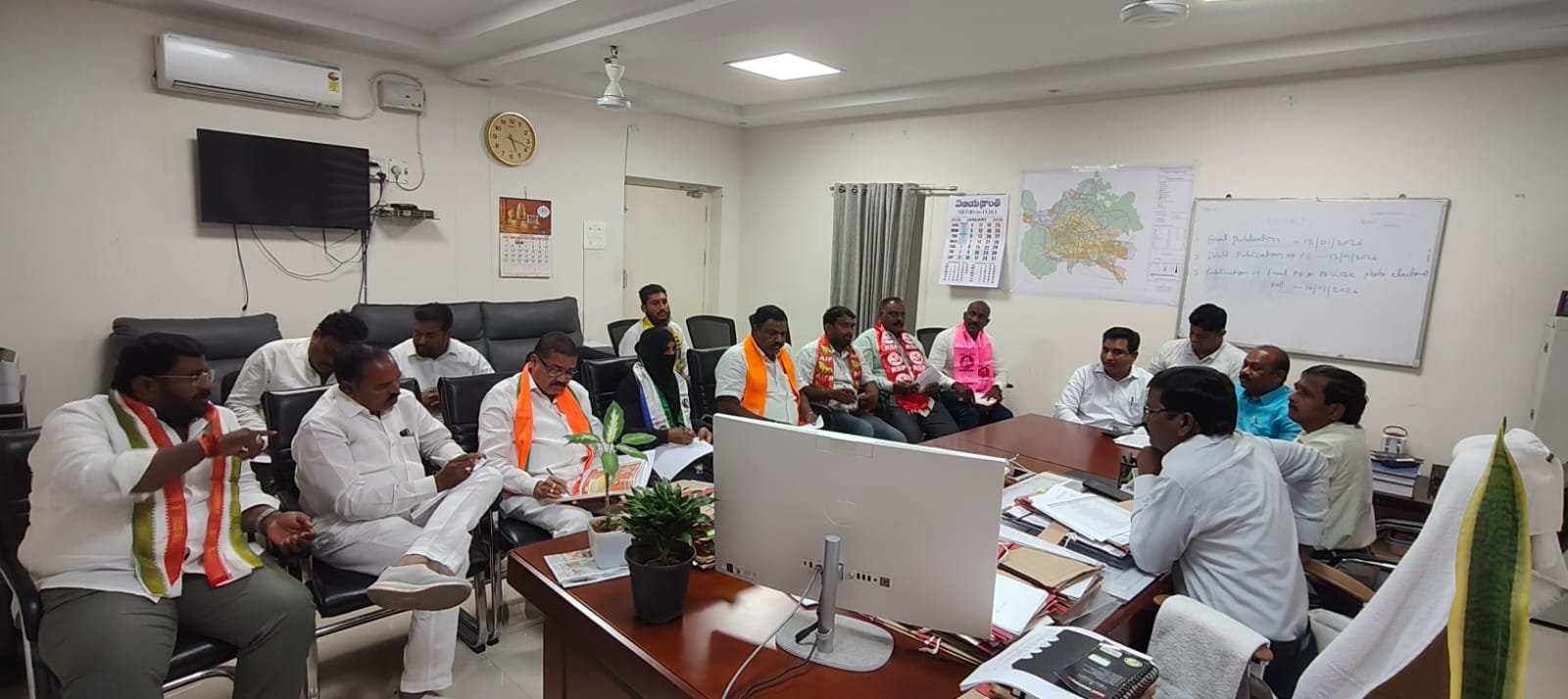 We must cooperate to ensure that the elections are held smoothly.