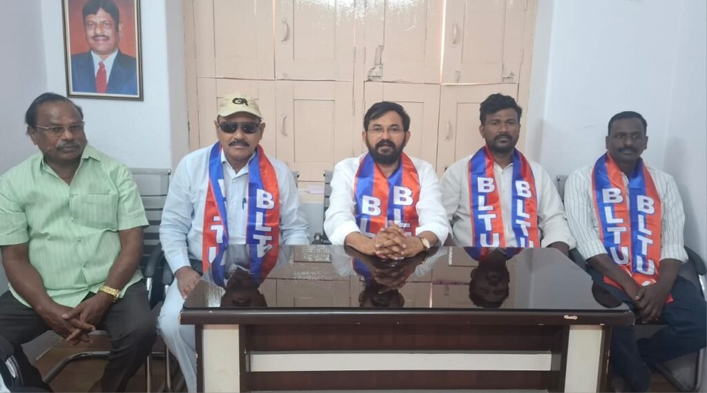 ఆర్టీసీ ఒకటవ డిపో డిఎం  ఆనంద్ ను సస్పెండ్ చేయాలి 