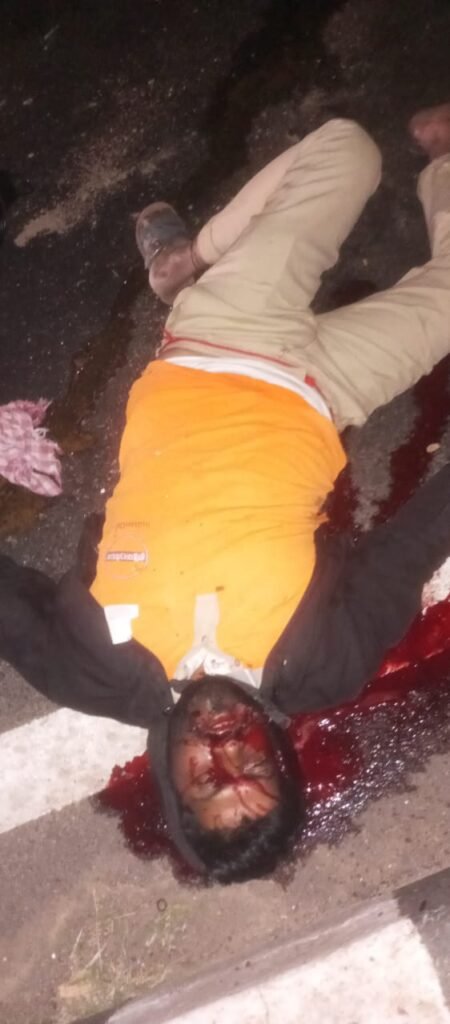 Oil tanker hits scooty