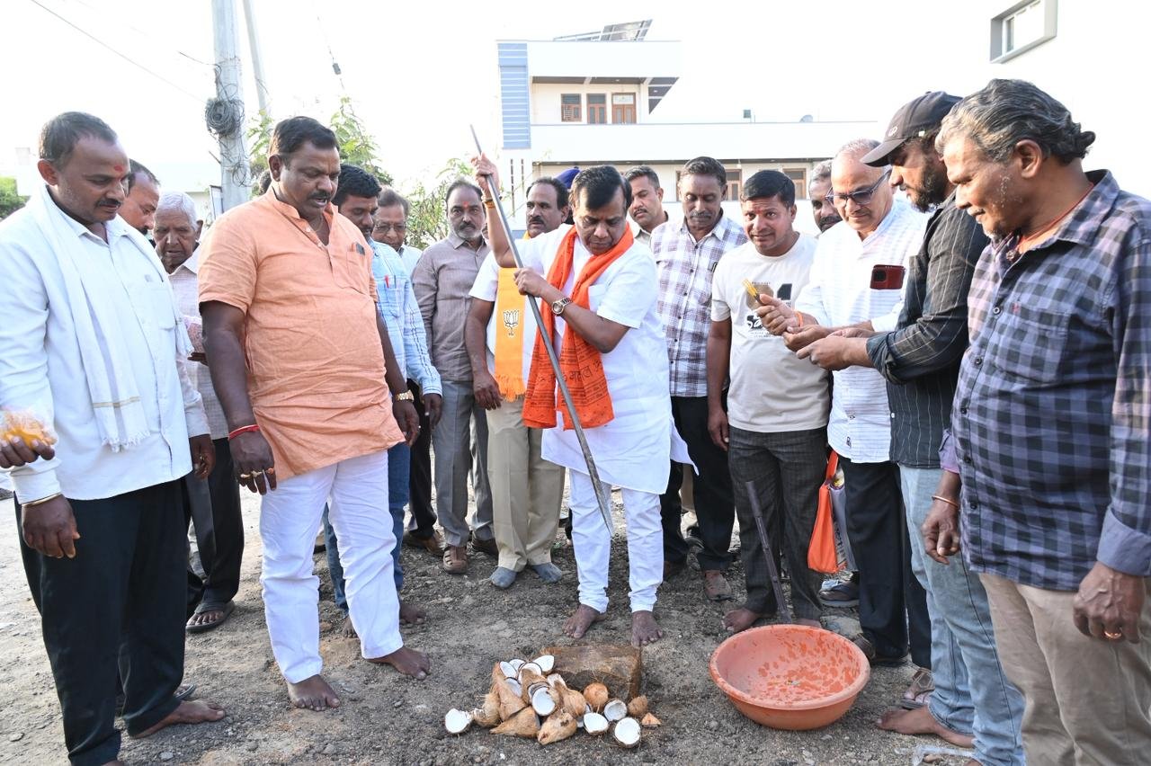 Urban MLA performs Bhoomi Puja for various development works