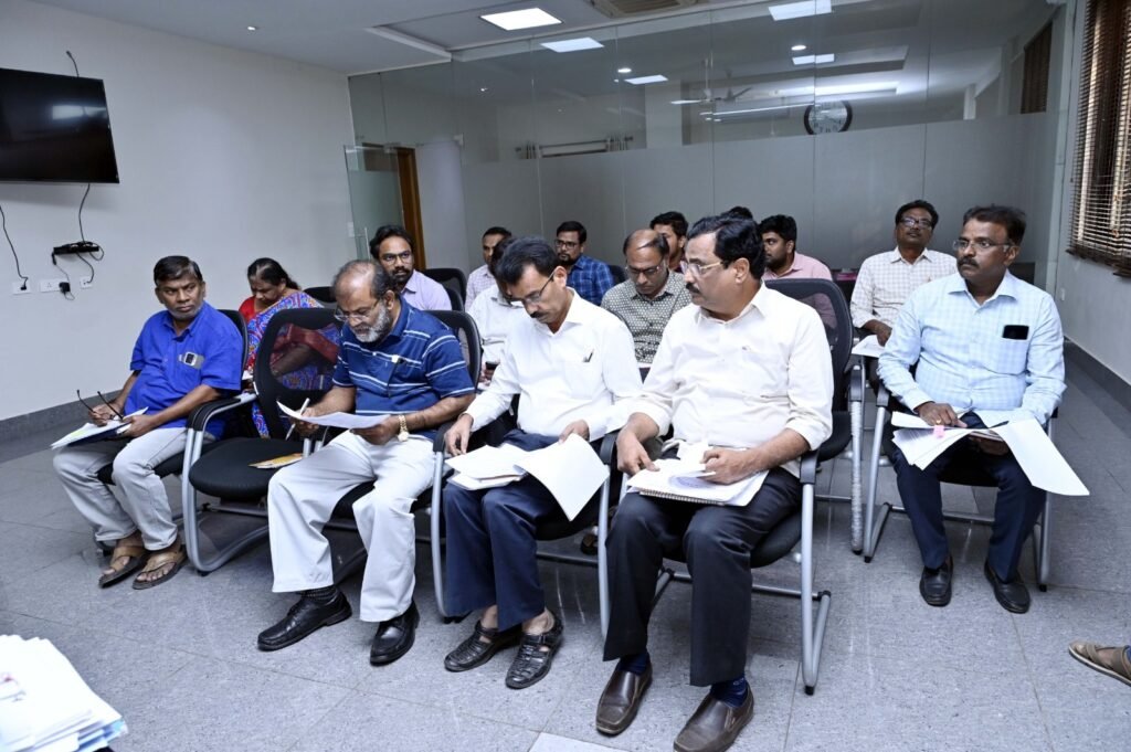 Land acquisition to be expedited for construction and expansion of national highways