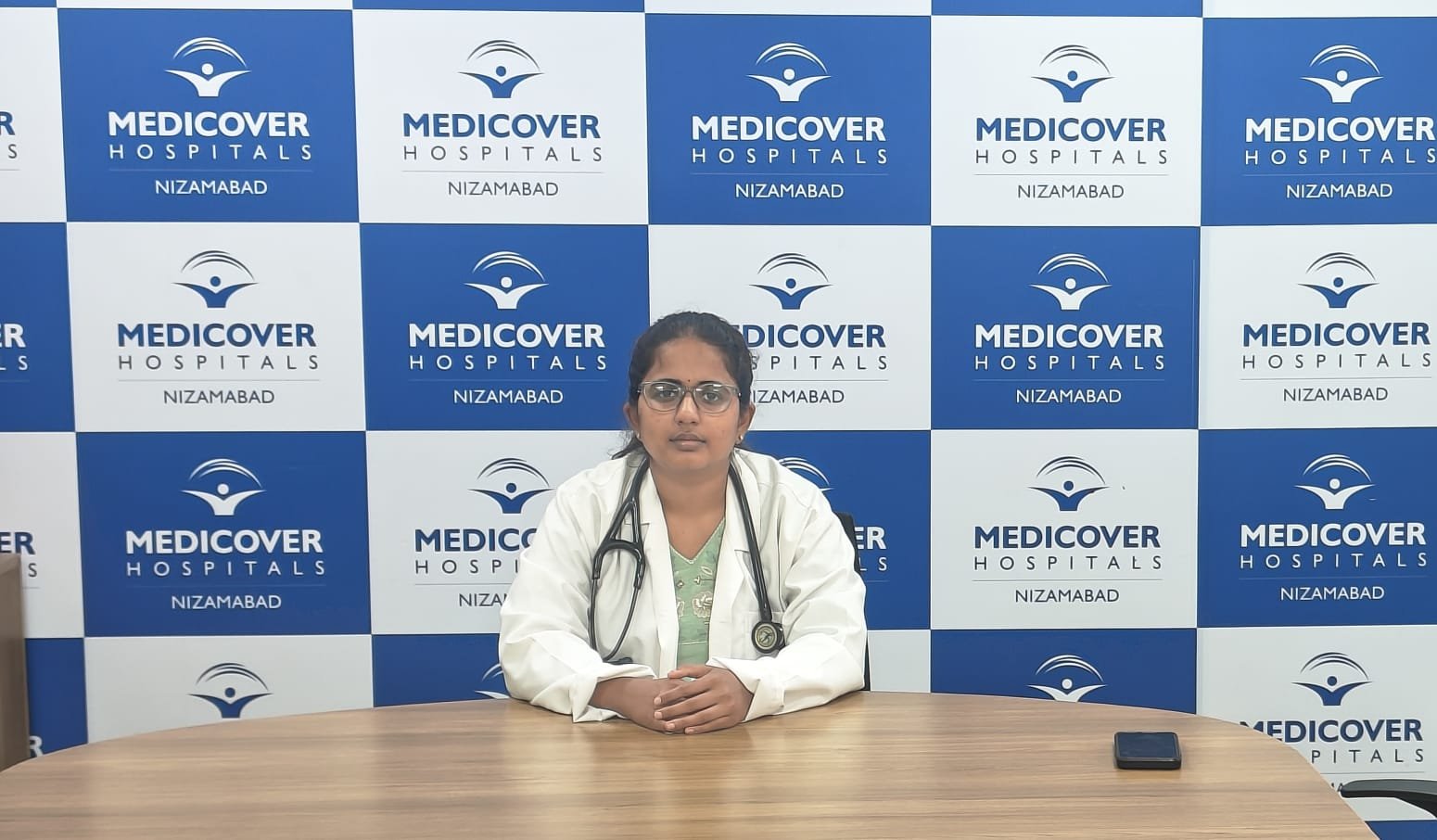 Precautions are needed to prevent dehydration in the summer heat.