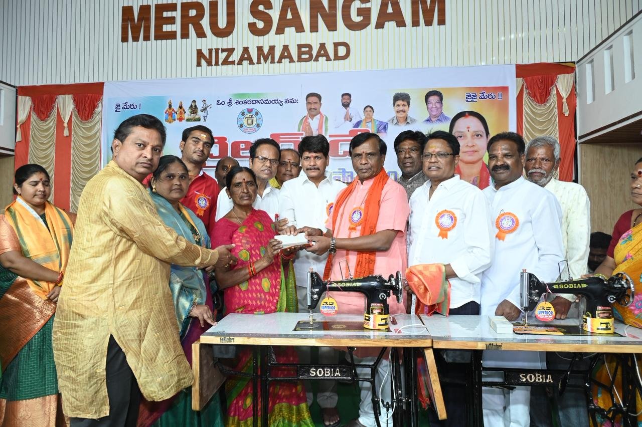 Meru castes are symbols of traditional Hindu culture and traditions.
