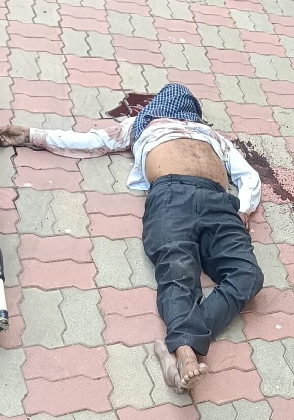 Employee commits suicide by jumping from college building