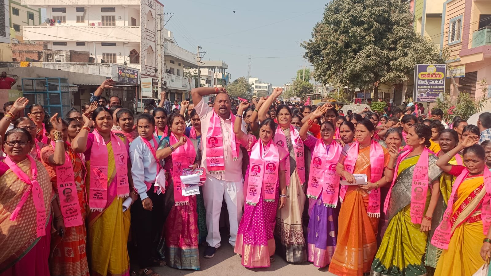 We will work tirelessly for development.
