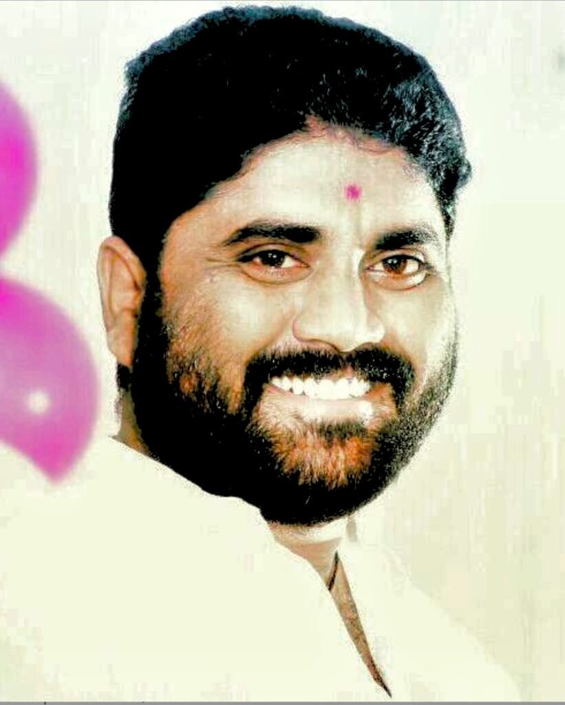 36వ డివిజన్ లో ఇంటింటి ప్రచారం చేసిన కాంగ్రెస్ అభ్యర్థి