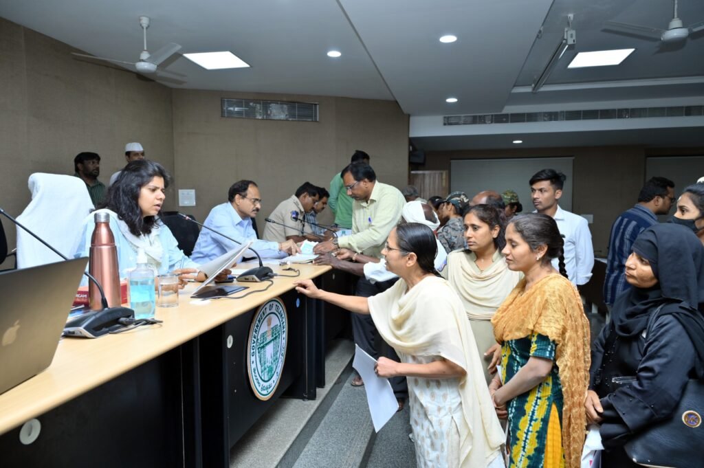 107 complaints to Prajavani
