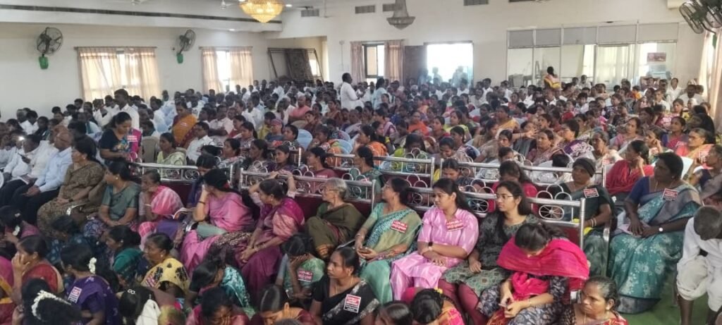 Let's build strong mass movements against the fascist policies of the central government.
