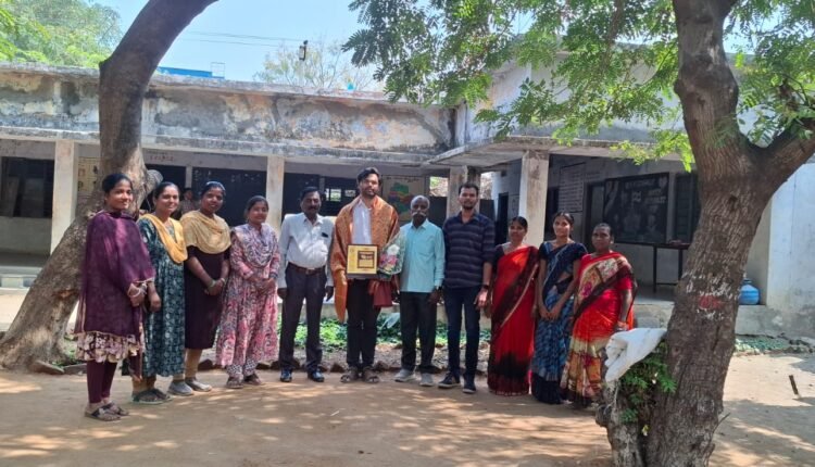 A grand farewell to the teacher