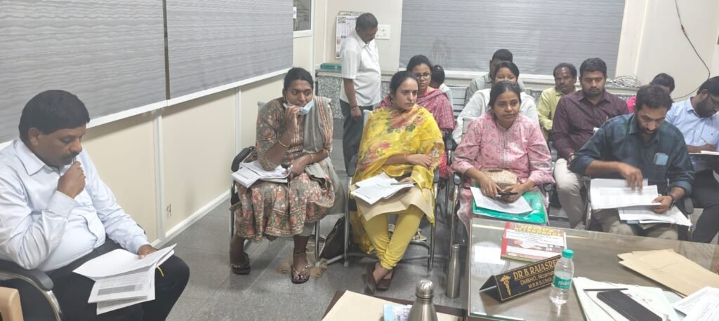 PHC staff should be punctual