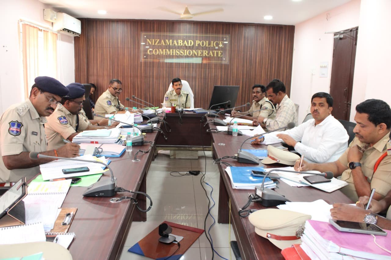 Public awareness program on white collar crimes should be organized