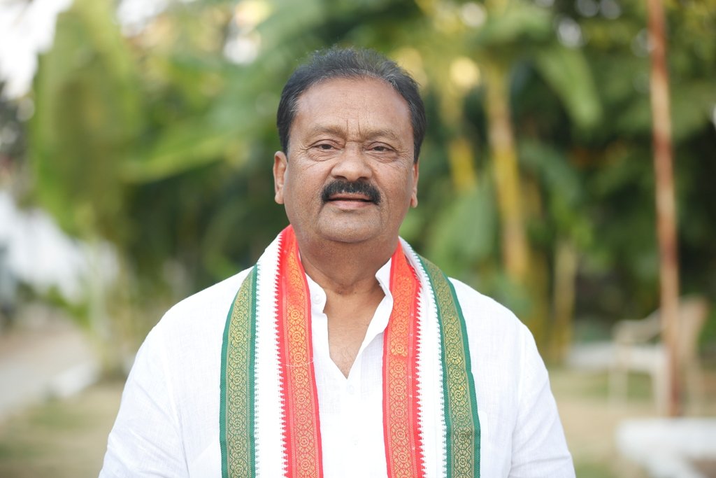 The central government has completely ignored the welfare of minorities.