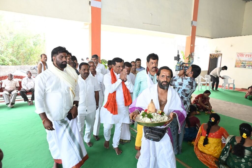 Indore Youth Voluntary Service Organization is a role model for all

