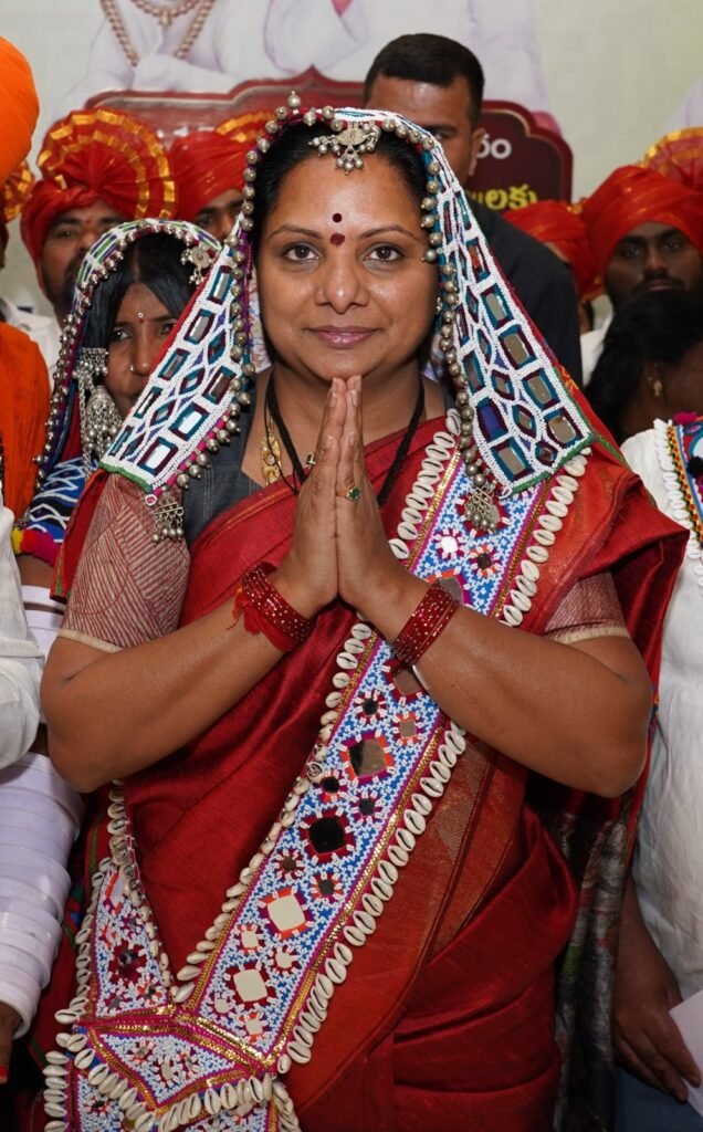 బంజారా జాతి మేలు కోసం పోరాడిన సేవాలాల్ పాఠ్యాంశం దేశ వ్యాప్తంగా ఉండాలి