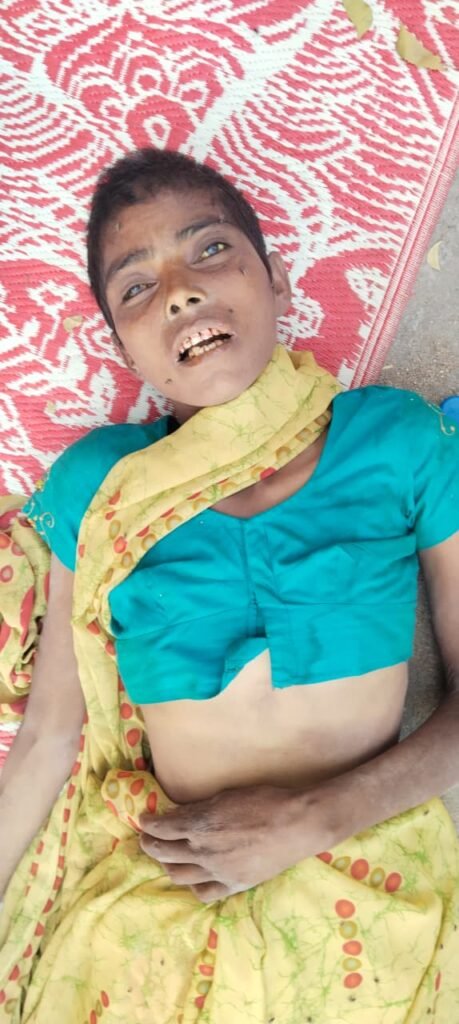 గుర్తు తెలియని మహిళా మృతి